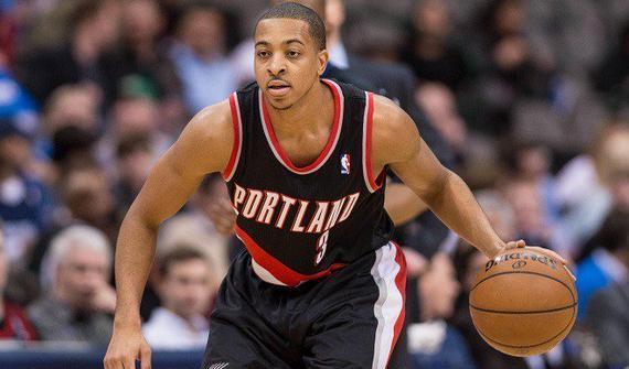 在社交媒体 在社交媒体